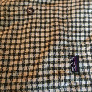 Mens long sleeve Patagonia Shirt green check plaid